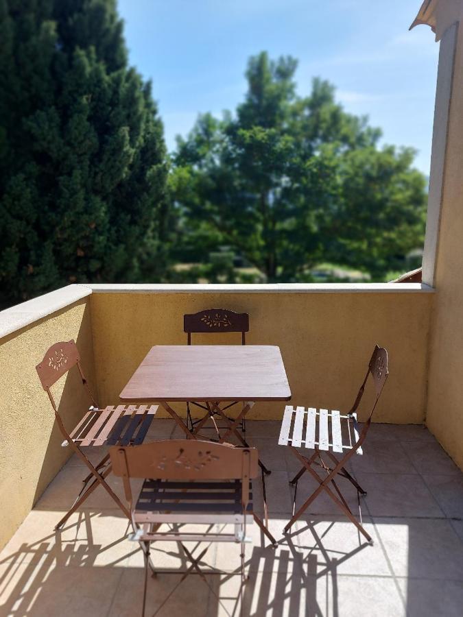 En Provence, Chez Stephanie Et Marcel Saint-Rémy-de-Provence Exteriér fotografie