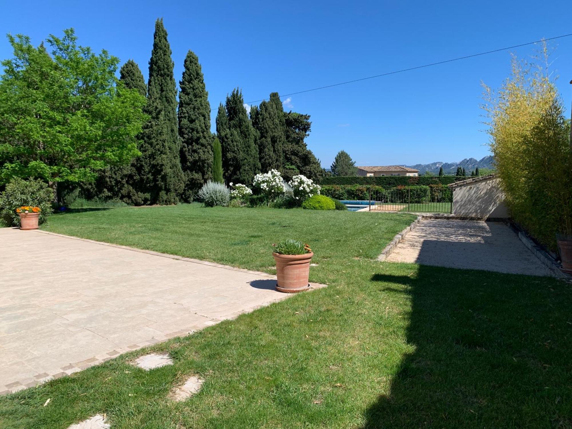 En Provence, Chez Stephanie Et Marcel Saint-Rémy-de-Provence Exteriér fotografie