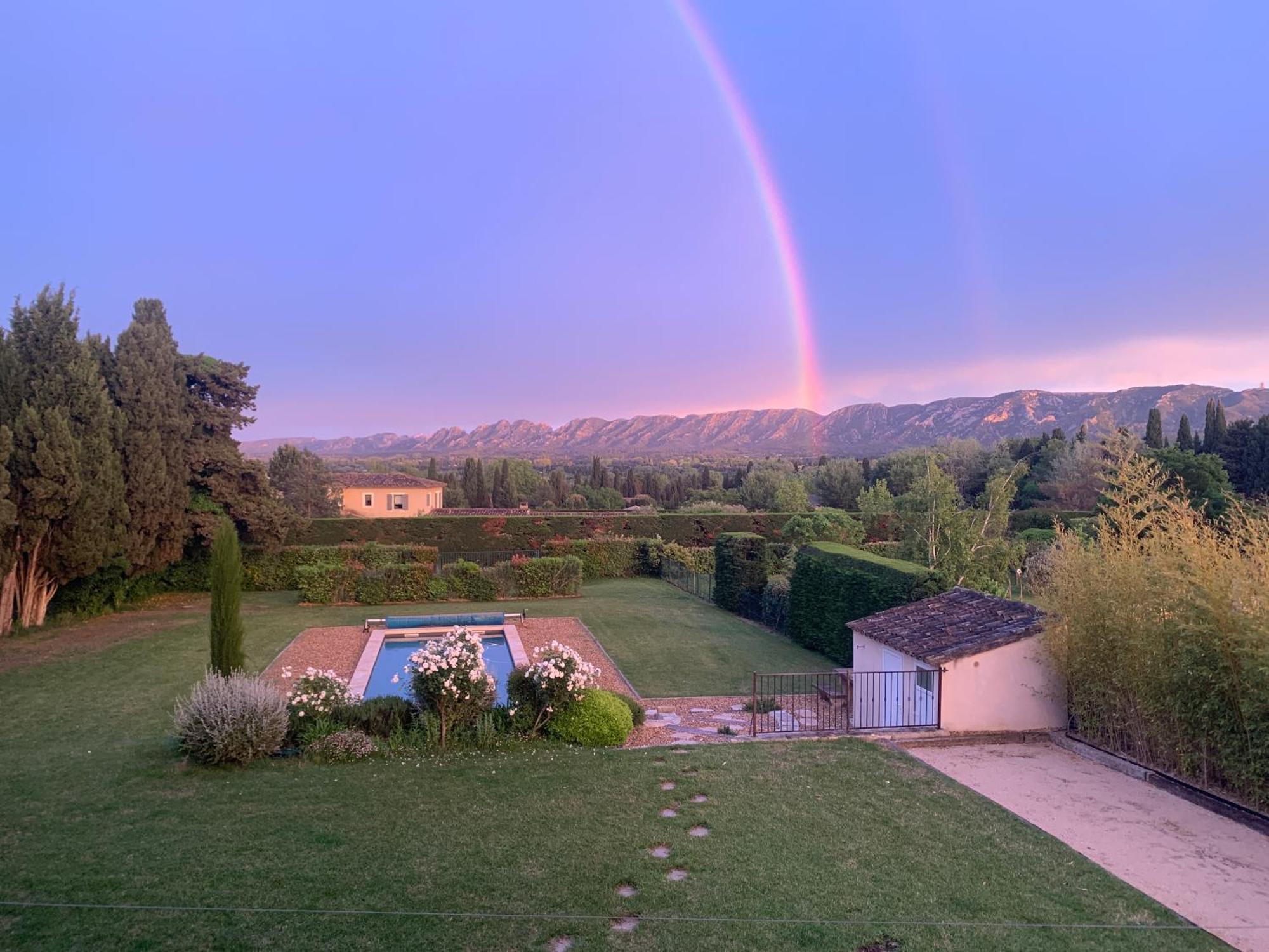 En Provence, Chez Stephanie Et Marcel Saint-Rémy-de-Provence Exteriér fotografie