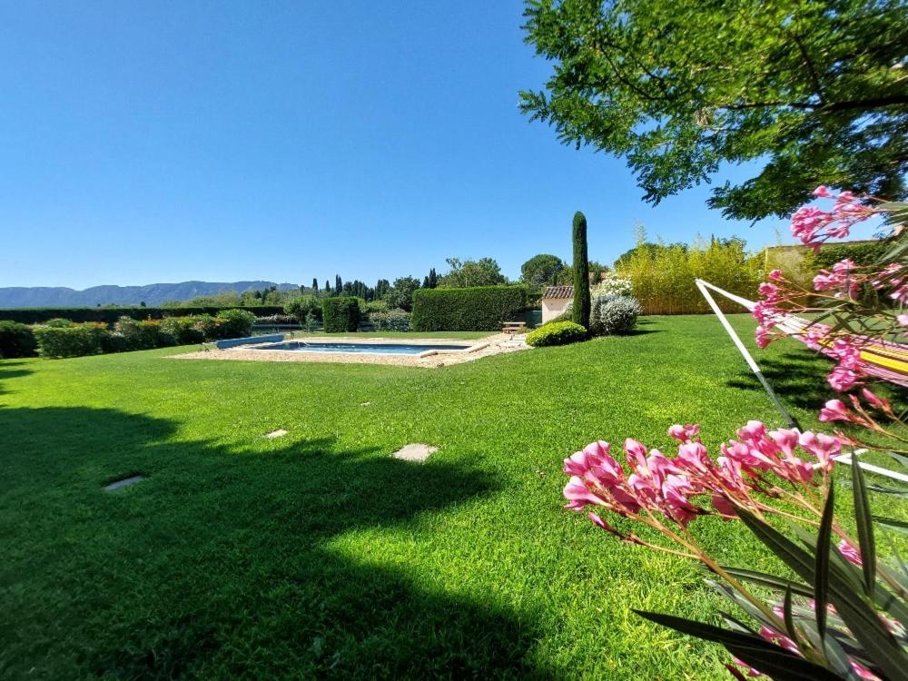 En Provence, Chez Stephanie Et Marcel Saint-Rémy-de-Provence Exteriér fotografie